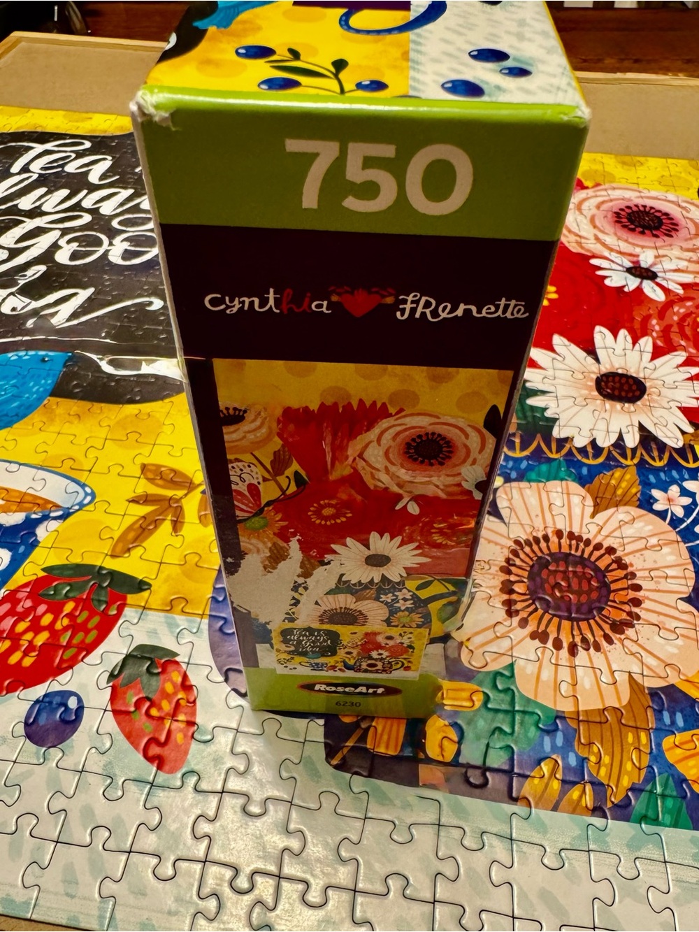 Springtime Tea 750pc Puzzle. - Picture 10 of 13